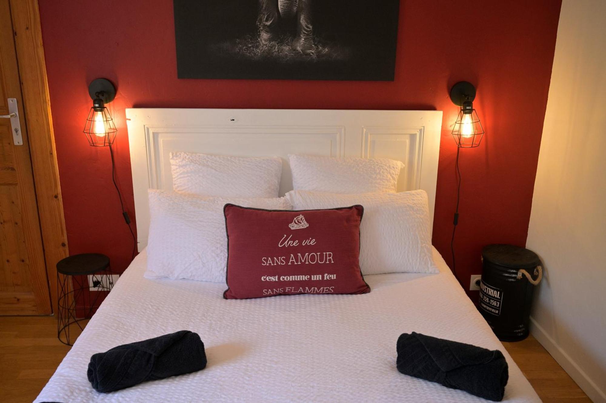 La Batisse Des Oves Otel Le Péage-de-Roussillon Dış mekan fotoğraf