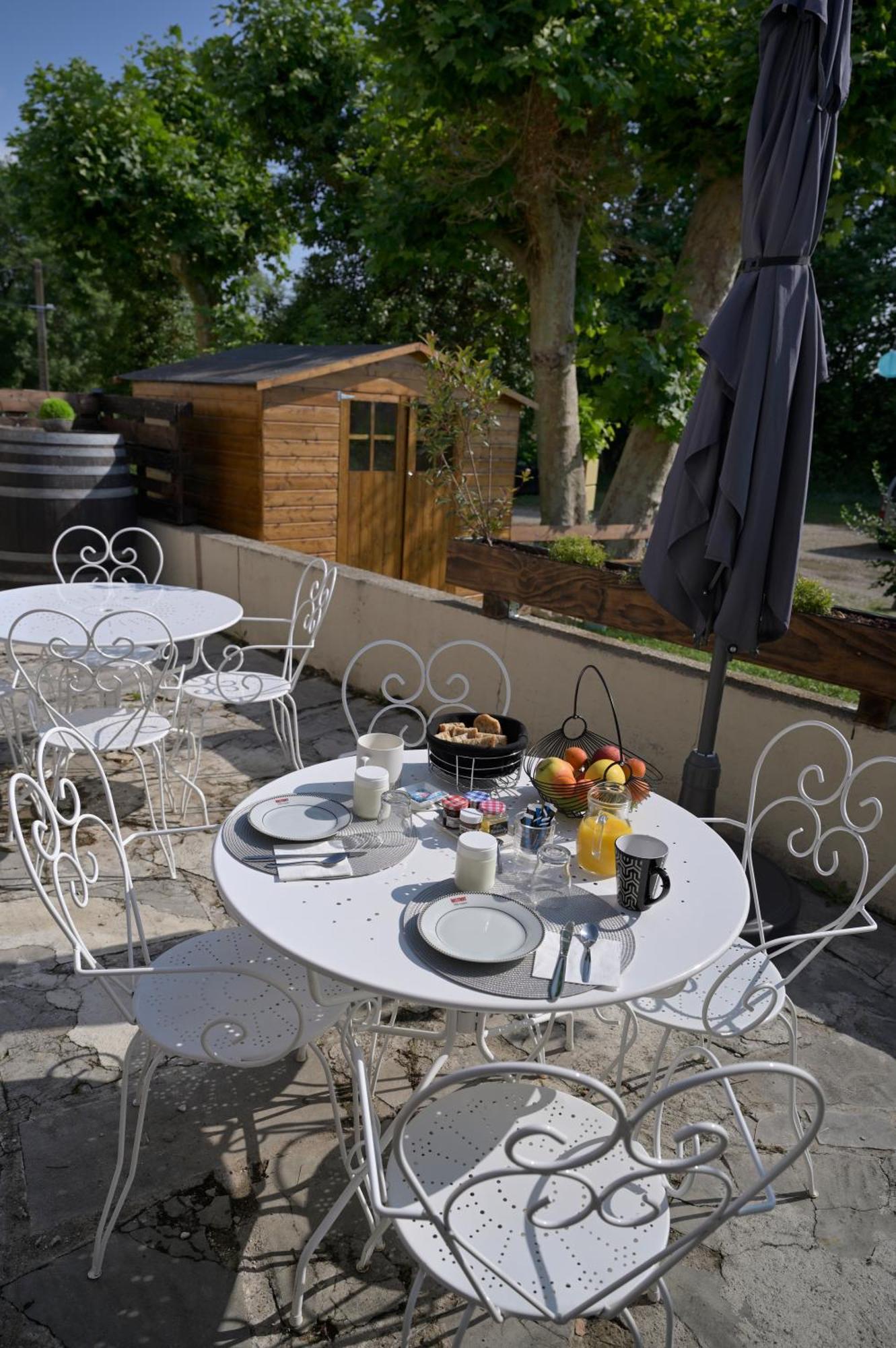 La Batisse Des Oves Otel Le Péage-de-Roussillon Dış mekan fotoğraf